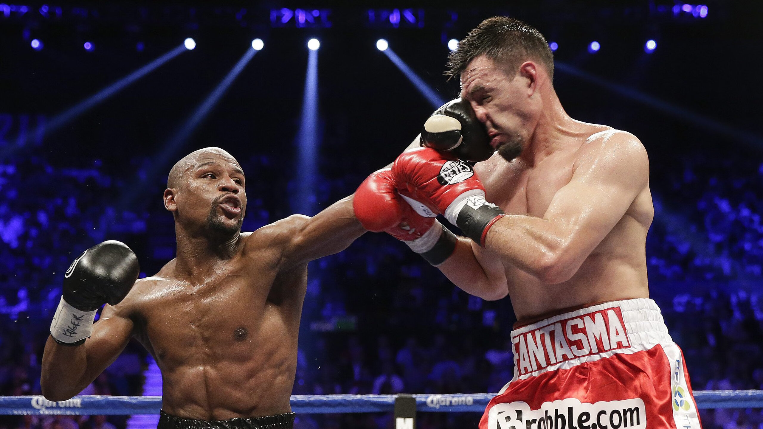 王楚钦训练期间注重调整节奏细节，王楚钦赛后采访